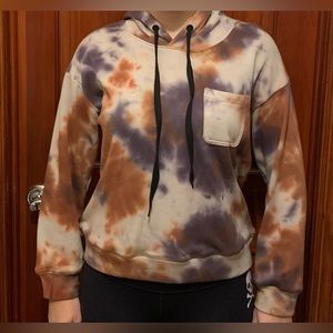 Velvet Heart Tie Dye Hoodie Size Medium